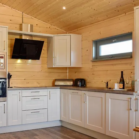 Oak - Uk30005 Lindal in Furness